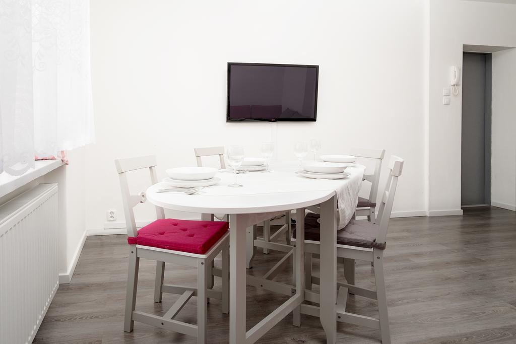 Apartament Zgoda Apartment *